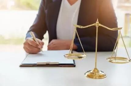 北京离婚房产律师咨询费用？北京离婚房产律师报价