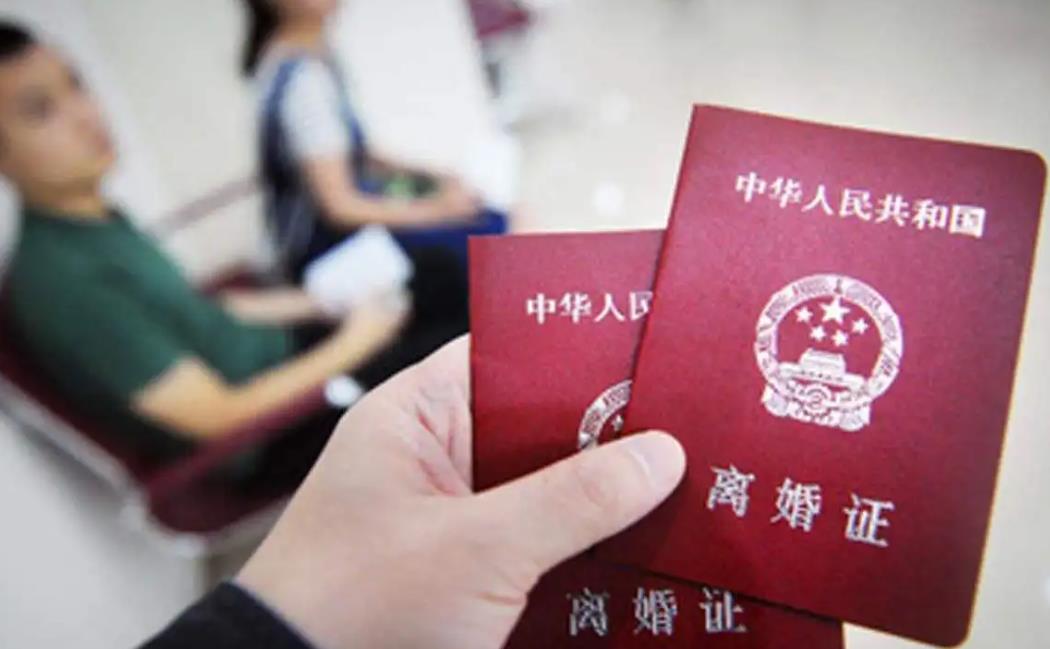 离婚前分居需要登记吗？北京离婚法律师咨询